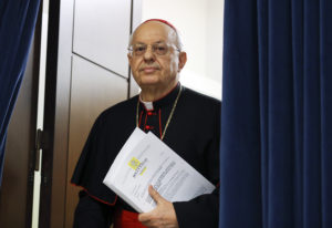 Italian Cardinal Lorenzo Baldisseri arrives at a news conference during the presentation of "Amoris Laetitia" (The Joy of Love) by Pope Francis, at the Vatican April 8, 2016. REUTERS/Alessandro Bianchi