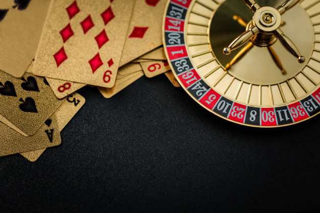 https://www.freepik.com/premium-photo/roulette-wheel-gambling-casino-table_2257455.htm