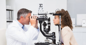 https://www.freepik.com/premium-photo/woman-doing-eye-test-with-optometrist_3024109.htm#page=1&query=optometrist&position=27
