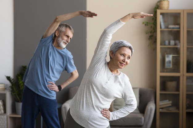 https://www.freepik.com/free-photo/senior-couple-training-together_10847288.htm#page=1&query=home%20exercise%20elderly&position=1
