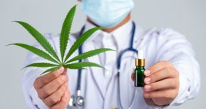 https://www.freepik.com/free-photo/medical-doctor-holding-cannabis-leaf-bottle-cannabis-oil-white-wall_10401487.htm