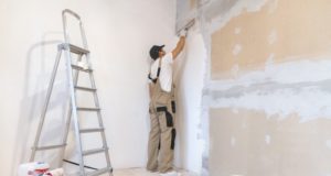 https://www.freepik.com/premium-photo/male-painter-with-spatula-his-hands-makes-repairs-home-room-renovation-concept_12569098.htm