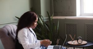 https://www.freepik.com/premium-photo/telehealth-with-virtual-female-doctor-appointment-online-therapy-session-black-female-doctor-online-conference_13851529.htm