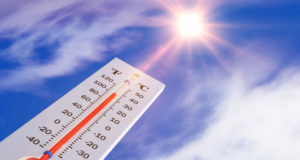 https://www.freepik.com/premium-photo/thermometer-background-sun-3d-rendering_4224001.htm#page=1&query=heat&position=35