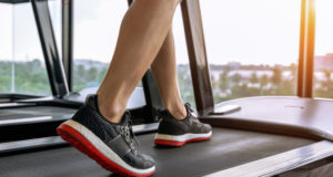 https://www.freepik.com/free-photo/male-feet-sneakers-running-treadmill-gym-exercise-concept_13180835.htm#page=1&query=treadmill&position=7