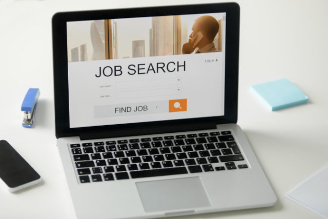 https://www.freepik.com/free-photo/open-laptop-desk-job-search-title-screen_1281122.htm#page=1&query=job%20search&position=12