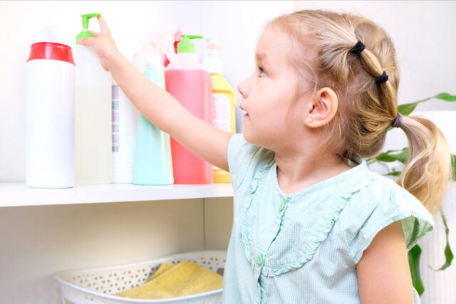 https://www.freepik.com/premium-photo/toddler-touches-bottles-household-chemicals-household-cleaning-products-dangerous-situation_17754896.htm#page=1&query=kids%20hazards&position=10&from_view=search
