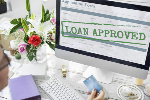 https://www.freepik.com/free-photo/loan-approved-application-form-concept_17431603.htm#page=1&query=credit&position=31&from_view=search