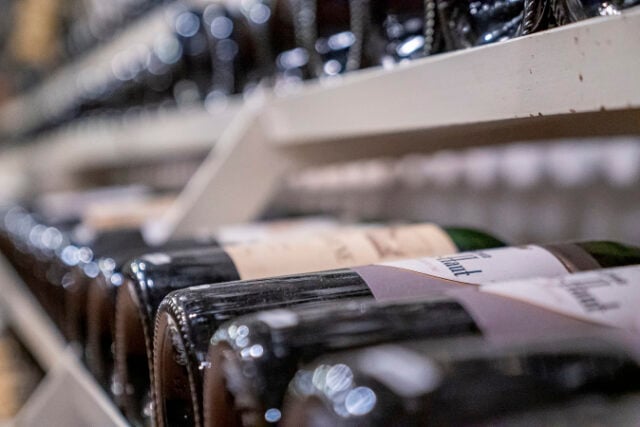 https://www.vecteezy.com/photo/6983221-variety-of-wine-in-glass-bottles-on-racks-in-modern-supermarket