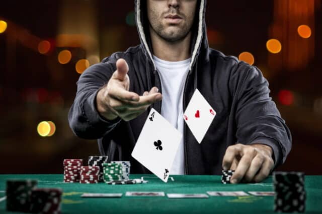https://www.freepik.com/premium-photo/poker-player-showing-pair-aces_9820578.htm#query=poker&position=47&from_view=search