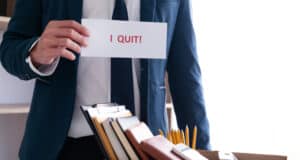 https://www.vecteezy.com/photo/6169342-businessman-holding-with-i-quit-words-card-letter-resign-employee-change-of-job-concept
