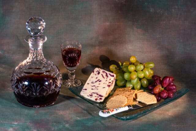 https://www.vecteezy.com/photo/8106126-a-glass-of-port-some-cheese-and-biscuits