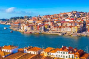 https://www.vecteezy.com/photo/4559311-cityscape-of-porto-oporto-beautiful-view-of-the-douro-river-valley-portugal
