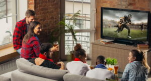 https://www.freepik.com/free-photo/excited-group-people-watching-american-football-sport-match-home_17248466.htm#query=group%20watching%20tv&position=1&from_view=search&track=sph