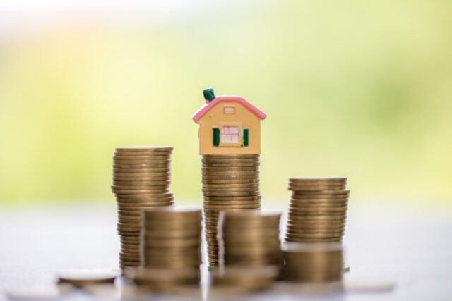 https://www.vecteezy.com/photo/10195979-house-model-and-money-coins-stacks-with-blur-nature-background-savings-plans-for-home-loan-investment-mortgage-finance-and-banking-about-house-concept