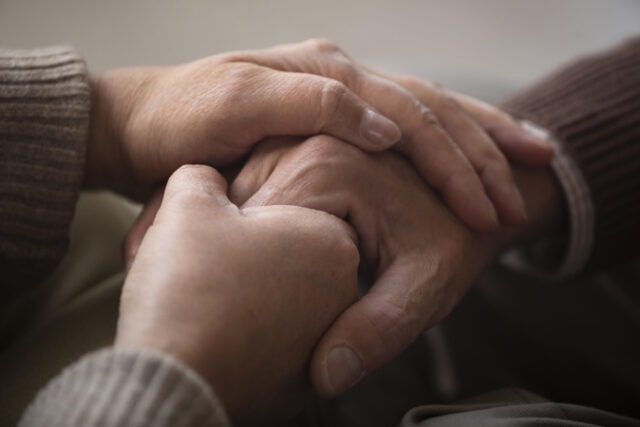 https://www.freepik.com/free-photo/close-up-senior-couple-holding-hands_10851284.htm#page=2&query=dementia%20caregiver&position=2&from_view=search&track=ais