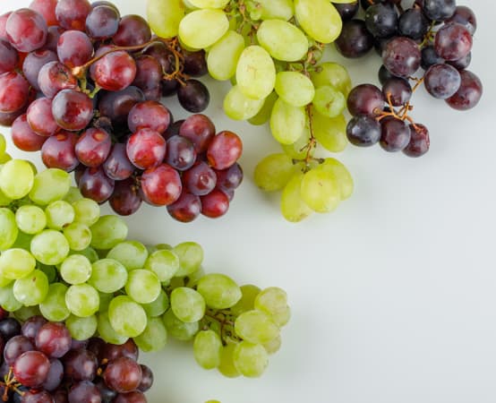 https://www.freepik.com/free-photo/different-ripe-grapes-flat-lay-white_10183612.htm#query=grape%20mix&position=48&from_view=search&track=ais