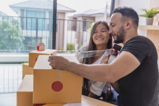 https://www.vecteezy.com/photo/10417174-the-concept-of-moving-house-closeup-of-couple-packing-cardboard-boxes-to-move-to-a-new-home
