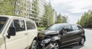 https://www.freepik.com/premium-photo/accident-two-cars-street-early-spring-morning_21204294.htm#page=2&query=accident%20settlement&position=5&from_view=search&track=ais