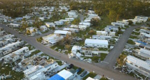 https://www.freepik.com/premium-photo/destroyed-by-hurricane-ian-suburban-houses-florida-mobile-home-residential-area-consequences-natural-disaster_40134503.htm#query=florida%20flooding&position=8&from_view=search&track=ais