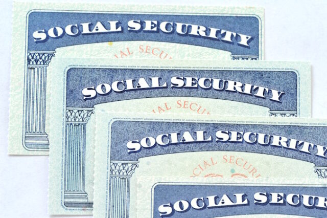 https://www.vecteezy.com/photo/870150-social-security-cards