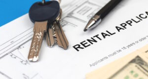 https://www.freepik.com/premium-photo/rental-agreement-document-office-table-pen-house-keys-money-close-up_18897352.htm#query=apartment%20rentals&position=5&from_view=search&track=ais&uuid=4805f740-98e0-4faa-9e8a-fe7d7ea3ee66