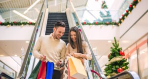 https://www.freepik.com/premium-photo/loving-couple-doing-christmas-shopping-together_28010930.htm#query=holiday%20shopping&position=20&from_view=search&track=ais&uuid=97b6f259-686f-40ed-b846-822f52d20fef
