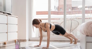https://www.freepik.com/free-photo/full-shot-woman-doing-high-plank_10870755.htm#query=at%20home%20pushup&position=4&from_view=search&track=ais&uuid=3f76fb35-fc8c-4bb4-898d-5a2bc36c2d37