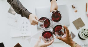 https://www.freepik.com/premium-photo/colleagues-toasting-wine-glasses-work_20404903.htm#fromView=image_search_similar&page=1&position=11&uuid=acde5e99-4657-42e3-b2e2-406b720f93a0