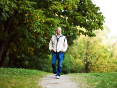 https://www.vecteezy.com/photo/23950736-a-senior-man-hiking