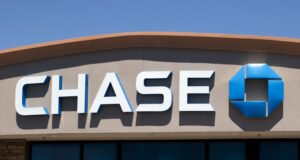 Photo 41745532 | Chase Bank © Danny Raustadt | Dreamstime.com
